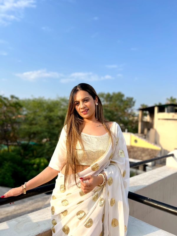Fine-Looking White Color Georgette Embroidery Sequence Saree