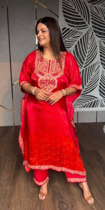 LG 1882 Rani Pink Color Embroidered Chine Stich Work Real Mirror Kurti Casual, Wedding, Party, Festive, Events Etc. 4-6 Working Days @2049/- | Kurti, Bollywood Kurti, Creative Kurtis, Designer Kurti, Party Wear Kurti, Selfie Kurti