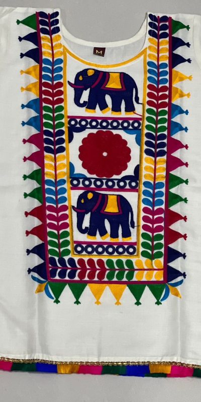 INLI Pankhudi White Color Cotton Flex and Rayo Embroidery Work Kurti Casual, Wedding, Party, Festive, Events Etc. Expected Delivery 4-6 Working Days @1299/- | Kurti, Bollywood Kurti, Creative Kurtis, Designer Kurti, Party Wear Kurti, Selfie Kurti