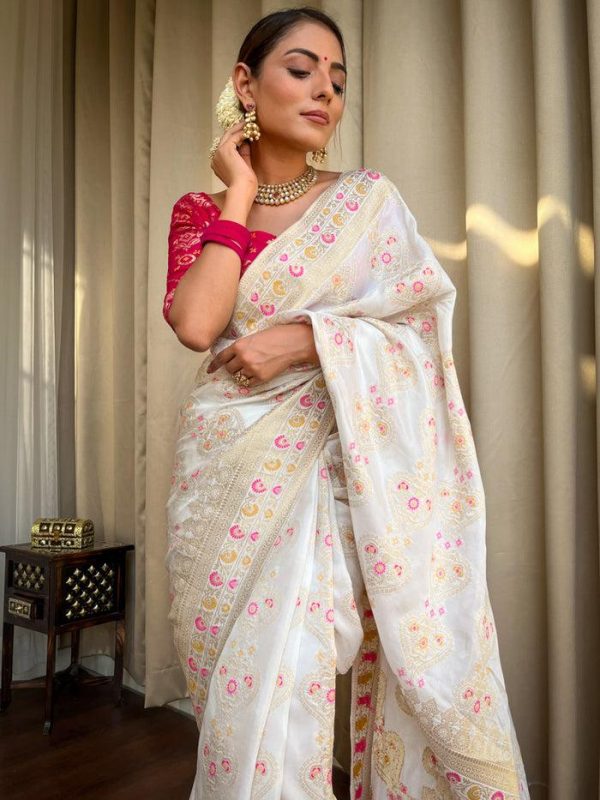 White Soft Litchi Silk Kubera Pattu On All Over Saree - Image 2