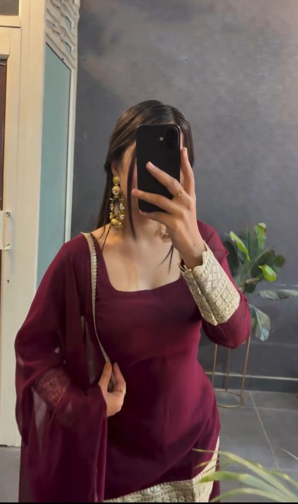 Marron Fox Georgette Heavy Embroidery Work Salwar Suit - Image 2