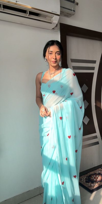 SC 221 Sky Blue Color Georgette silk with embroidery red color heart design Saree Wedding, Festive, Events . Expected Delivery 4-6 Working Days @1549/- only | Sarees, Bollywood Sarees, Creative Sarees, Designer Sarees, Embroidered Sarees, Ethnic Saree, Modern Digital sarees, Party Wear Sarees