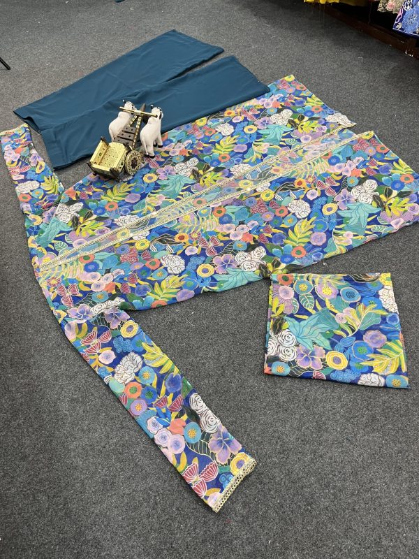 Green Fox Georgette Digital Print Work Salwar Suit - Image 2