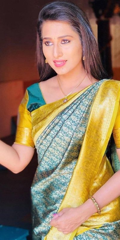 KP 1040 Green Color Lichi Silk Jacquard Work On All Over Saree Casual, Wedding, Festive, Events . Expected Delivery 4-6 Working Days @1449/- only | Sarees, Bollywood Sarees, Creative Sarees, Designer Sarees, Embroidered Sarees, Ethnic Saree, Modern Digital sarees, Party Wear Sarees