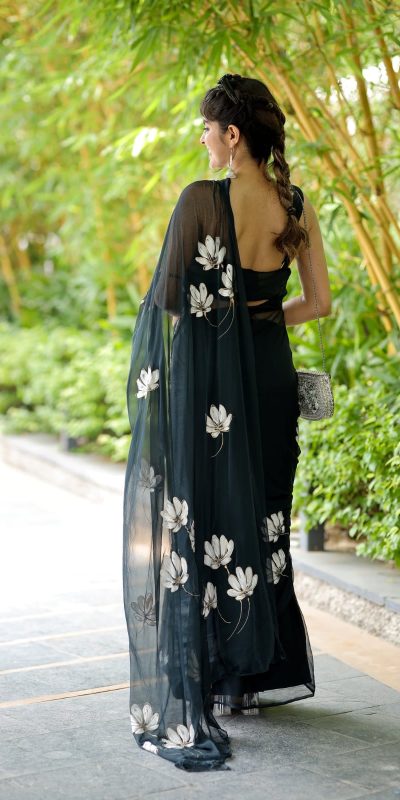 SC 411 Black Color Soft Georgette Silk All Over Saree Casual, Wedding, Festive, Events . Expected Delivery 4-6 Working Days @1599/- only | Sarees, Bollywood Sarees, Creative Sarees, Designer Sarees, Embroidered Sarees, Ethnic Saree, Modern Digital sarees, Party Wear Sarees