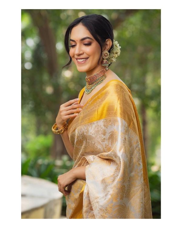 Yellow Soft Litchi Silk Golden Jari Jacquard Border Saree - Image 5