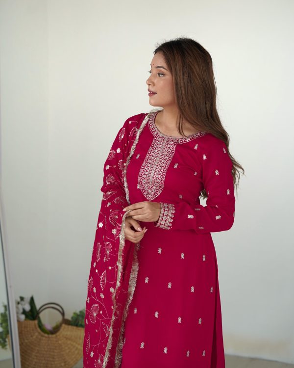 Pink Rangoli Silk Sequence Jari Work Salwar Suit - Image 5