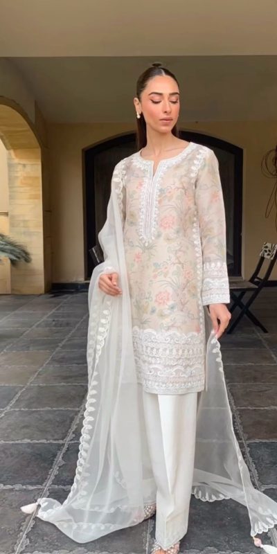 LG 1932 White Color Tobi Organza Printed With Embroidery Salwar Suit Casual, Wedding, Festive, Events . Expected Delivery  4-6 Working Days @2049/- only      | Jump Suits, Salwar suit, Casual Suits, Creative suits, Designer Suits, Palazzo Suits, Party Wear Suits, Patiala Suits, Straight Suits