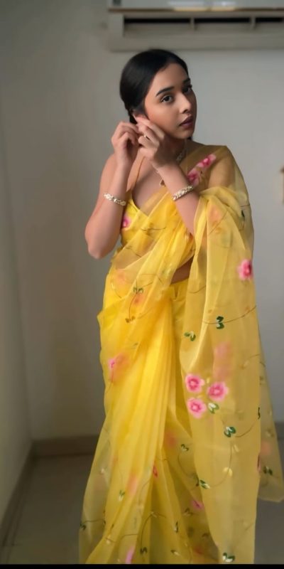 SC 236 Yellow Color Soft Organza Silk Ready To Wear Saree Casual, Wedding, Festive, Events . Expected Delivery 4-6 Working Days @1549/- only | Sarees, Bollywood Sarees, Creative Sarees, Designer Sarees, Embroidered Sarees, Ethnic Saree, Modern Digital sarees, Party Wear Sarees