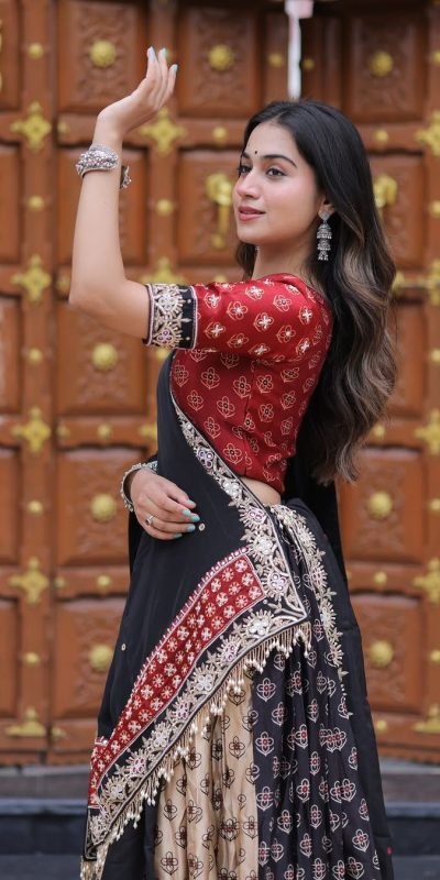 LG 645 Black Color Printed Polly Reyon Lehenga Choli Wedding, Party, Festive, Events Etc. Delivery 4-6 Working Days Rs 1999 | Lehenga, Bollywood Lehenga, Creative Lehenga, Designer Lehenga, Embroidered Lehenga, Party Wear Lehenga
