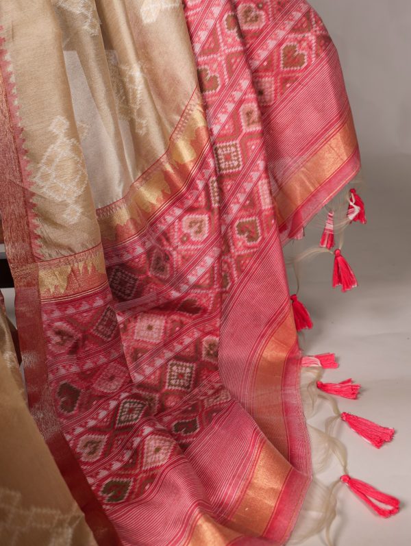 YNF 7503 Cream Color Jacquard Silk Printed With Zari Weaving Work Casual, Wedding, Festive, Events . Expected Delivery  4-6 Working Days @2199/- only                                | Sarees, Bollywood Sarees, Creative Sarees, Designer Sarees, Embroidered Sarees, Ethnic Saree, Modern Digital sarees, Party Wear Sarees