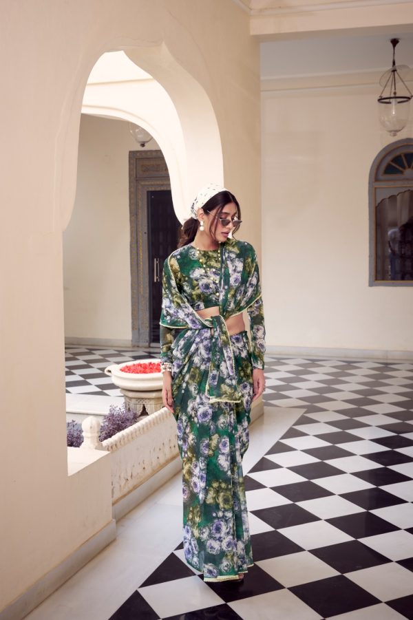 YNF 7042 Green Color Weightless Marbal Floral Printed Lace Border Saree Casual, Wedding, Festive, Events . Expected Delivery  4-6 Working Days @1549/- only                                                                                | Sarees, Bollywood Sarees, Creative Sarees, Designer Sarees, Embroidered Sarees, Ethnic Saree, Modern Digital sarees, Party Wear Sarees