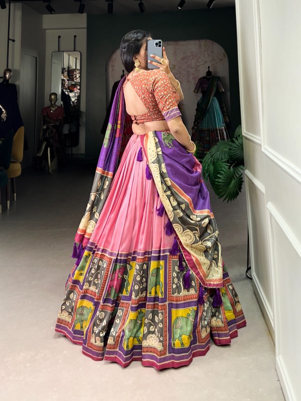 LNB 1235 Peach Color Tasar Silk Kalamkari With Foil Work Lehenga Choli Wedding, Party, Festive, Events Etc. Delivery 4-6 Working Days Rs 2499 | Lehenga, Bollywood Lehenga, Creative Lehenga, Designer Lehenga, Embroidered Lehenga, Party Wear Lehenga