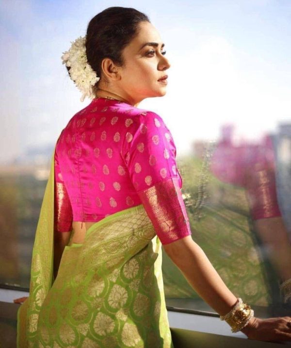 KP 5005 Parrot Green Soft Lichi Silk Cloth. Saree with Lace Border & Lace Work. Get it for ₹1399. Delivery 4-6 Working Days. Shop now. | Sarees, Bollywood Sarees, Creative Sarees, Designer Sarees, Embroidered Sarees, Ethnic Saree, Modern Digital sarees, Party Wear Sarees