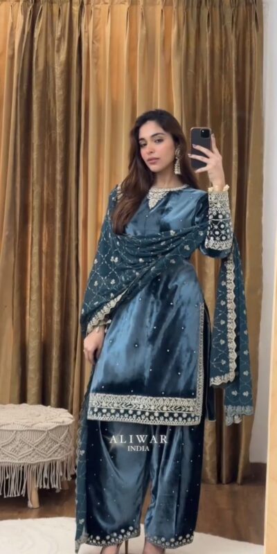 BE 412 Teal Georgette Salwar Suit with Embroidery Work. Wedding, Party, Festive, Events, Special Price ₹2149. Delivery 4-6 Working Days. Shop now. | Jump Suits, Tops & Bottoms, Track Suits, Salwar suit, Casual Suits, Creative suits, Designer Suits, Palazzo Suits, Party Wear Suits, Patiala Suits, Straight Suits, Trendy Wear