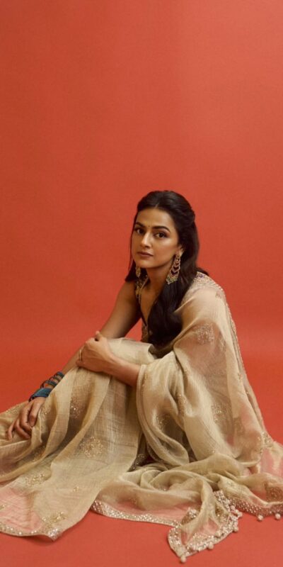 NC 5552 Cream Crunchy Silk Saree with Embroidery Work & Zari Work. Available at ₹2099 only. Delivery 4-6 Working Days. Shop now. | Sarees, Bollywood Sarees, Creative Sarees, Designer Sarees, Embroidered Sarees, Ethnic Saree, Modern Digital sarees, Party Wear Sarees