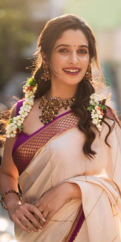 KPR 235 Off White Soft Lichi Silk Saree Perfect for Wedding, Party, Raksha Bandhan, Sangeet, Eid – . Get it for ₹1449. Delivery 4-6 Working Days. | Sarees, Bollywood Sarees, Creative Sarees, Designer Sarees, Embroidered Sarees, Ethnic Saree, Modern Digital sarees, Party Wear Sarees