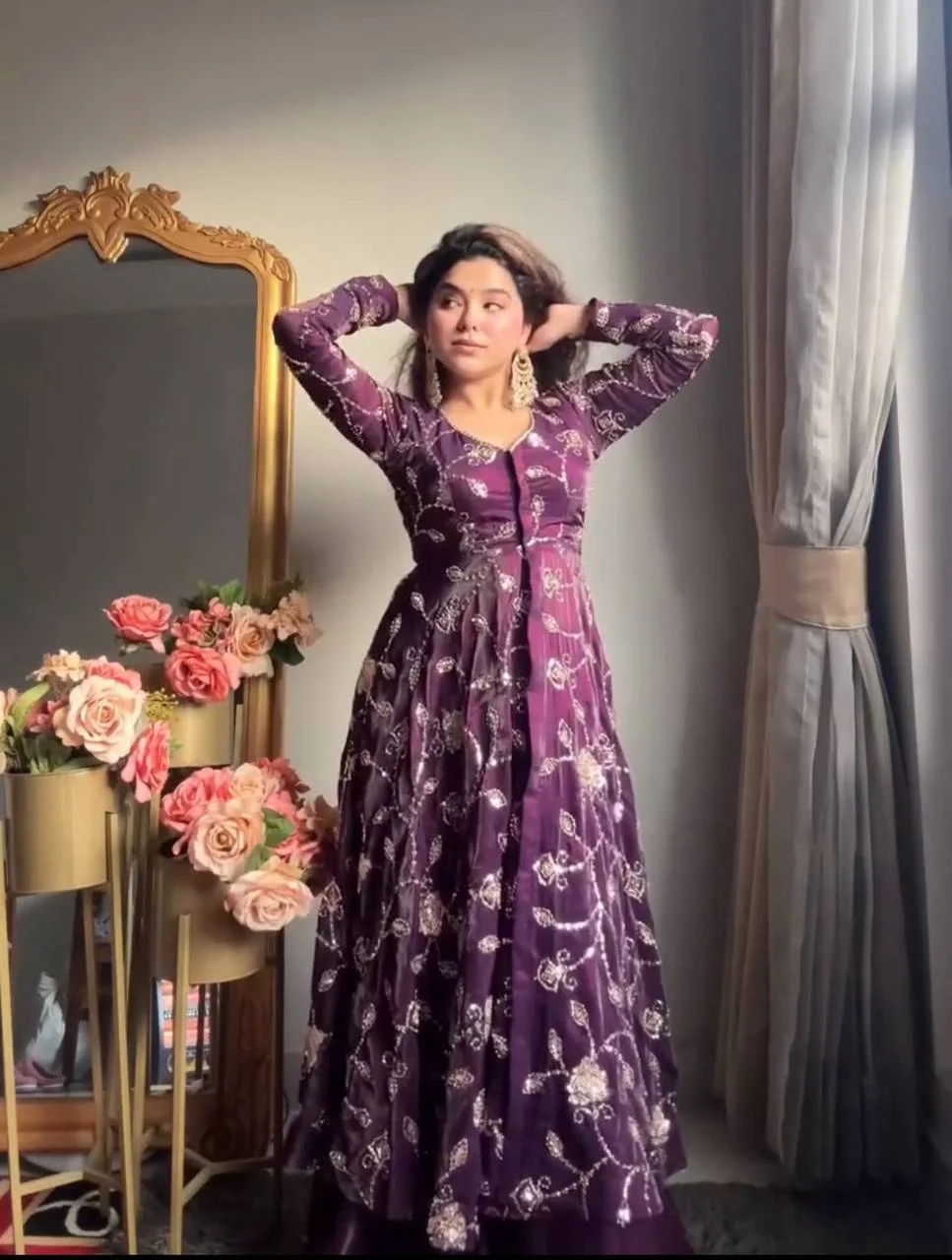 VLM 320 Purple Fendy Silk Gown Perfect for Wedding, Party, Pongal, Sangeet, Diwali – . Get it for ₹2499. Delivery 4-6 Working Days. Shop now. | Gowns, Bollywood Gowns, Creative Gowns, Designer Gowns, Embroidered Gowns, Party Wear Gowns