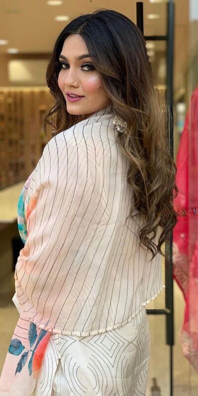 DC G21 White in Maslin Digital Print Salwar Suit . Wedding, Party, Festive, Events, Introductory Price ₹1699. Delivery 4-6 Working Days. Shop now. | Jump Suits, Salwar suit, Casual Suits, Creative suits, Designer Suits, Palazzo Suits, Party Wear Suits, Patiala Suits, Straight Suits