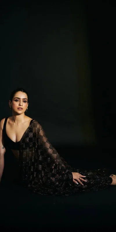 DF 3479 Black Faux Georgette Saree Perfect for Wedding, Party, Bridal Wear, Baisakhi, Raksha Bandhan –. Introductory Price ₹1699. Delivery 4-6 Workin | Sarees, Bollywood Sarees, Creative Sarees, Designer Sarees, Embroidered Sarees, Ethnic Saree, Modern Digital sarees, Party Wear Sarees