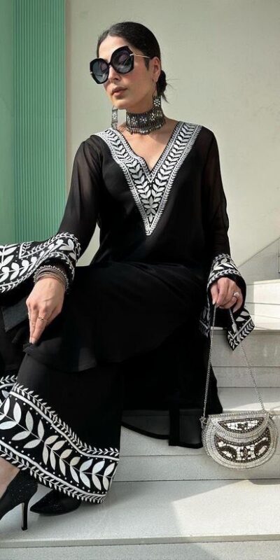 ST 147 Black Color Faux Georgette Salwar Suit with Embroidery Work. Best Price ₹1849. Delivery 4-6 Working Days. Shop now. | Jump Suits, Salwar suit, Casual Suits, Creative suits, Designer Suits, Palazzo Suits, Party Wear Suits, Patiala Suits, Straight Suits
