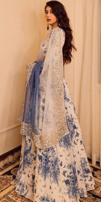 KT 273 Blue Georgette Lehenga Choli with Thread Embroidery & Embroidery Work. Affordable Price ₹1924. Delivery 4-6 Working Days. Shop now. | Lehenga, Bollywood Lehenga, Creative Lehenga, Designer Lehenga, Embroidered Lehenga, Party Wear Lehenga