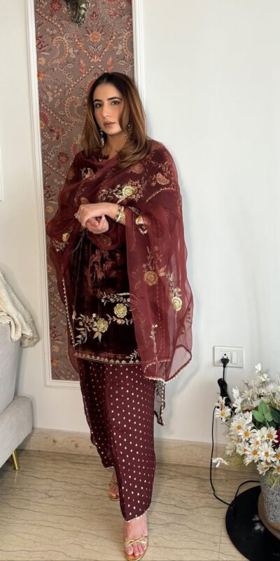 MF 488 Brown Viscose Velvet Salwar Suit. Perfect for Wedding, Party, Lohri, Makar Sankranti, Engagement – Affordable Price ₹2149. Delivery 4-6 Workin | Jump Suits, Salwar suit, Casual Suits, Creative suits, Designer Suits, Palazzo Suits, Party Wear Suits, Patiala Suits, Straight Suits