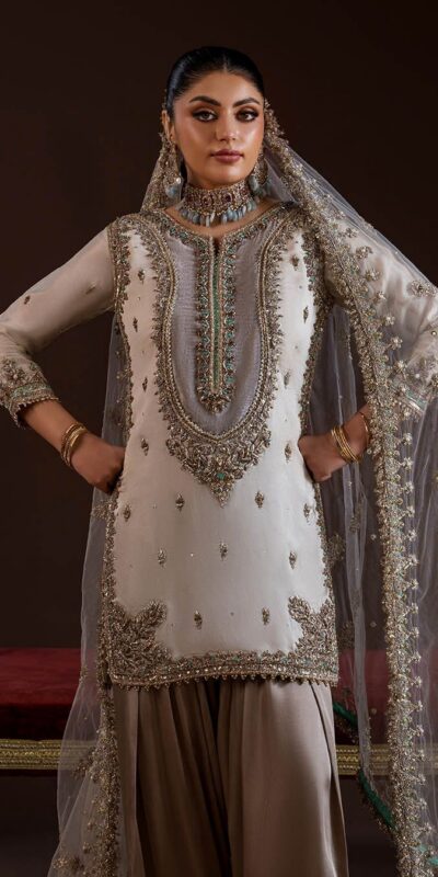 LG 2068 Off White Crape Silk Salwar Suit Perfect for Wedding, Party, Onam, Reception, Housewarming – . Grab it for ₹1999. Delivery 4-6 Working Day | Jump Suits, Salwar suit, Casual Suits, Creative suits, Designer Suits, Palazzo Suits, Party Wear Suits, Patiala Suits, Straight Suits