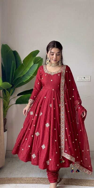 SRK 5351 Red Crunchy Silk Gown Perfect for Wedding, Party, Haldi, Anniversary, Holi – . Affordable Price ₹2149. Delivery 4-6 Working Days. Shop now. | Gowns, Bollywood Gowns, Creative Gowns, Designer Gowns, Embroidered Gowns, Party Wear Gowns