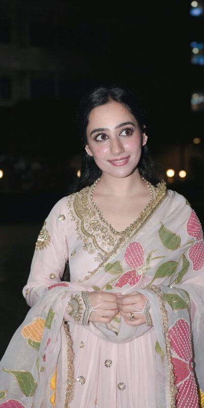ZB 5072 Cream Fox Perfect for Wedding, Party, Durga Puja, Diwali, Anniversary –Georgette Gown. Now at just ₹2049. Delivery 4-6 Working Days. Shop now. | Gowns, Bollywood Gowns, Creative Gowns, Designer Gowns, Embroidered Gowns, Party Wear Gowns