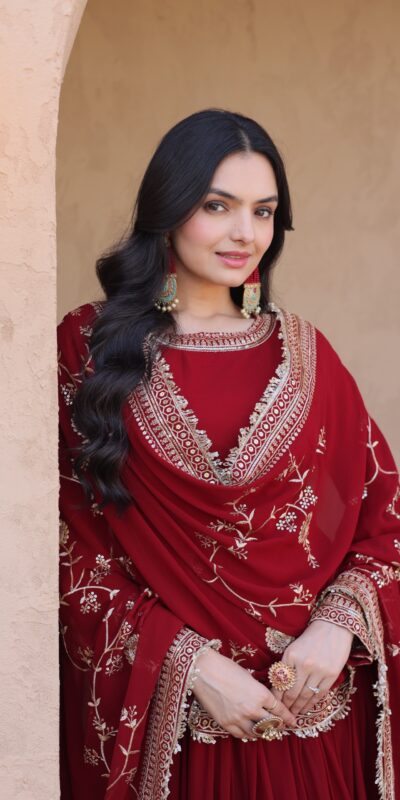KA 1256 Maroon Faux Blooming Gown Perfect for Wedding, Party, Pongal, Raksha Bandhan, Mehendi –. Introductory Price ₹2549. Delivery 4-6 Working Days | Gowns, Bollywood Gowns, Creative Gowns, Designer Gowns, Embroidered Gowns, Party Wear Gowns