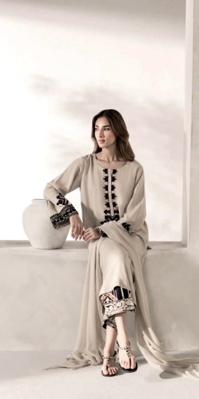RTC 6049 Grey Rayon Satin Salwar Suit with Embroidery Work & Thread Embroidery. Best Price ₹2099. Delivery 4-6 Working Days. Shop now. | Jump Suits, Salwar suit, Casual Suits, Creative suits, Designer Suits, Palazzo Suits, Party Wear Suits, Patiala Suits, Straight Suits