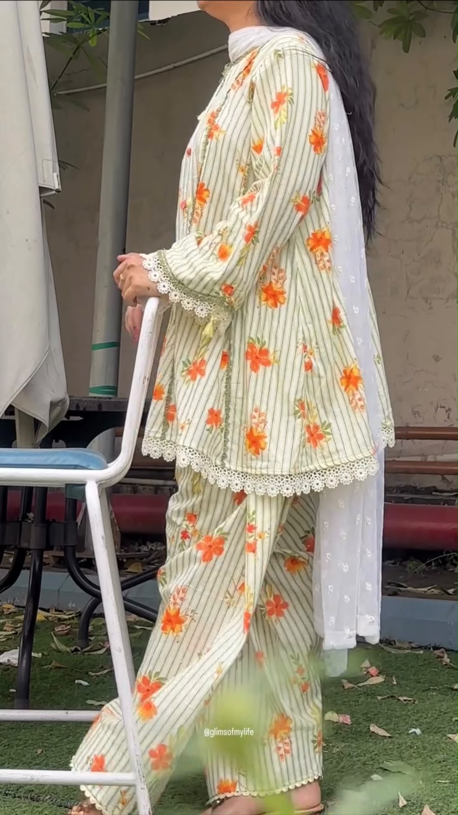 SRK 5362 Off White Natural Crep Lace Work & Digital Print Salwar Suit . Exclusive Offer ₹1899. Delivery 4-6 Working Days. Shop now. | Jump Suits, Salwar suit, Casual Suits, Creative suits, Designer Suits, Palazzo Suits, Party Wear Suits, Patiala Suits, Straight Suits