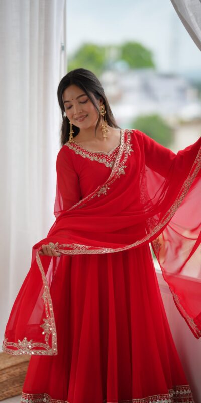 SSR 549 Red Fox Perfect for Wedding, Party, Durga Puja, Diwali, Anniversary –Georgette Gown. Now at just ₹2449. Delivery 4-6 Working Days. Shop now. | Gowns, Bollywood Gowns, Creative Gowns, Designer Gowns, Embroidered Gowns, Party Wear Gowns