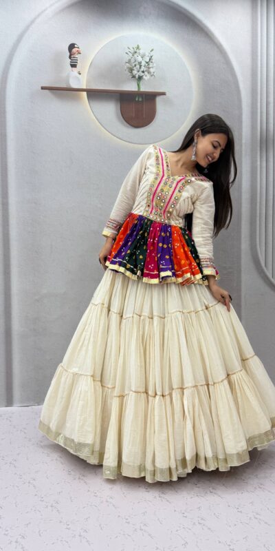 PC 600 White in Pure Cotton Mirror Work & Gamthi Work Lehenga Choli . Exclusive Offer ₹3049. Delivery 4-6 Working Days. Shop now. | Lehenga, Bollywood Lehenga, Creative Lehenga, Designer Lehenga, Embroidered Lehenga, Party Wear Lehenga