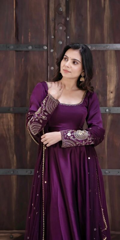 SRK 5373 Purple Upada Silk Gown Perfect for Wedding, Party, Onam, Housewarming, Durga Puja –. Grab it for ₹2199. Delivery 4-6 Working Days. Shop now. | Gowns, Bollywood Gowns, Creative Gowns, Designer Gowns, Embroidered Gowns, Party Wear Gowns