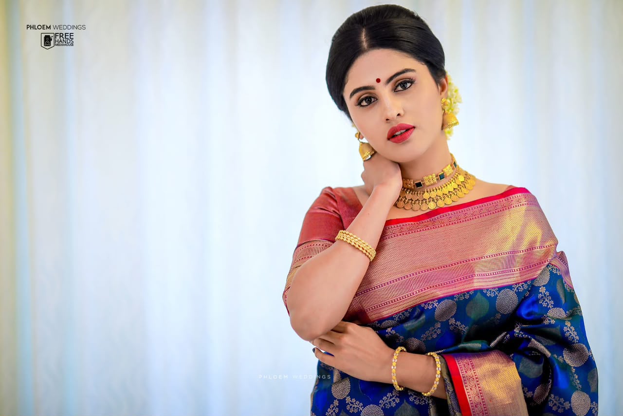 KPR 113 Royal Blue Soft Lichi Silk Saree with Lace Work & Lace Border. Introductory Price ₹1649. Delivery 4-6 Working Days. Shop now. | Sarees, Bollywood Sarees, Creative Sarees, Designer Sarees, Embroidered Sarees, Ethnic Saree, Modern Digital sarees, Party Wear Sarees