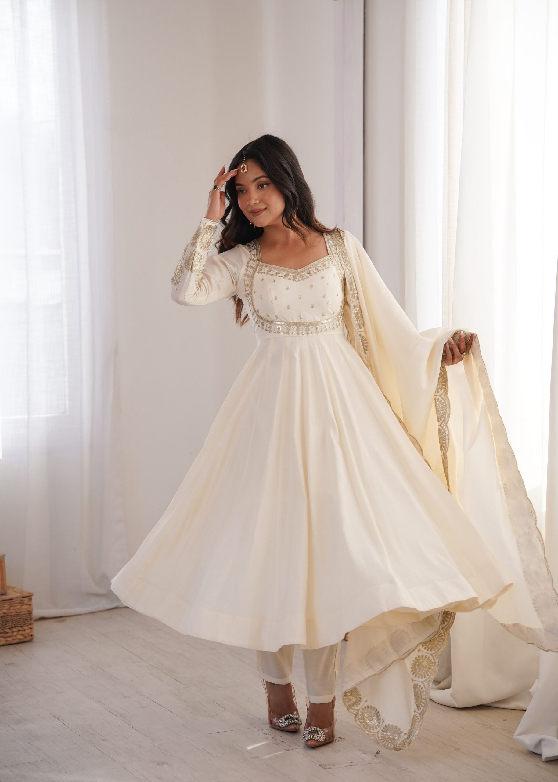 ZF 5026 White Colour Roman Silk Salwar Suit with Embroidery Work. Best Price ₹2399. Delivery 4-6 Working Days. Online Shop now. | Anarkali Suits, Bollywood Anarkali, Creative-Anarkali, Designer Anarkali, Embroidered Anarkali, Party Wear Anarkali