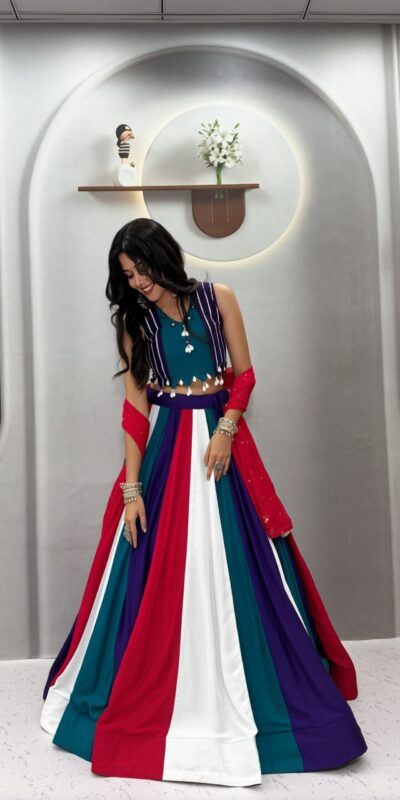 Ram 186 Multi in Pure Cotton Mirror Work & Gamthi Work Lehenga Choli . Exclusive Offer ₹3149. Delivery 4-6 Working Days. Shop now. | Lehenga, Bollywood Lehenga, Creative Lehenga, Designer Lehenga, Embroidered Lehenga, Party Wear Lehenga