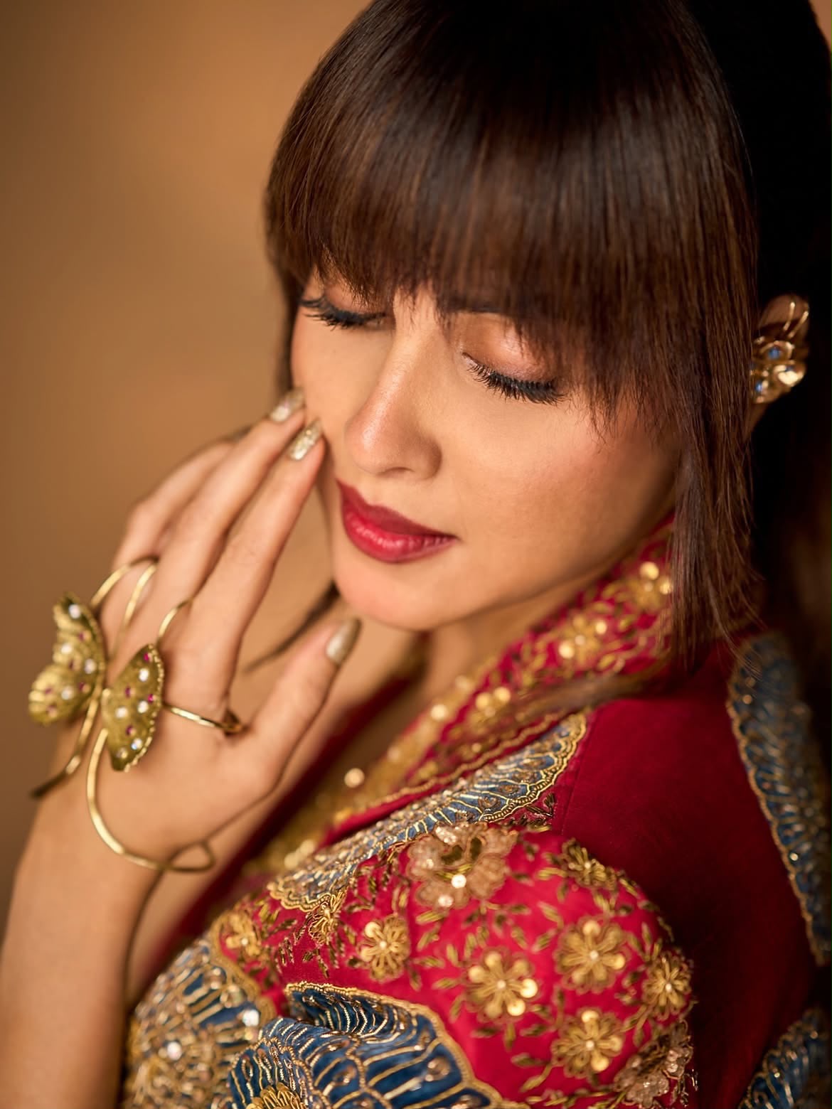 BB 100 Red Rangoli Crush Silk Lehenga Choli with Sequins Work & Embroidery Work. Affordable Price ₹2999. Delivery 4-6 Working Days. Shop now. | Lehenga, Bollywood Lehenga, Creative Lehenga, Designer Lehenga, Embroidered Lehenga, Party Wear Lehenga