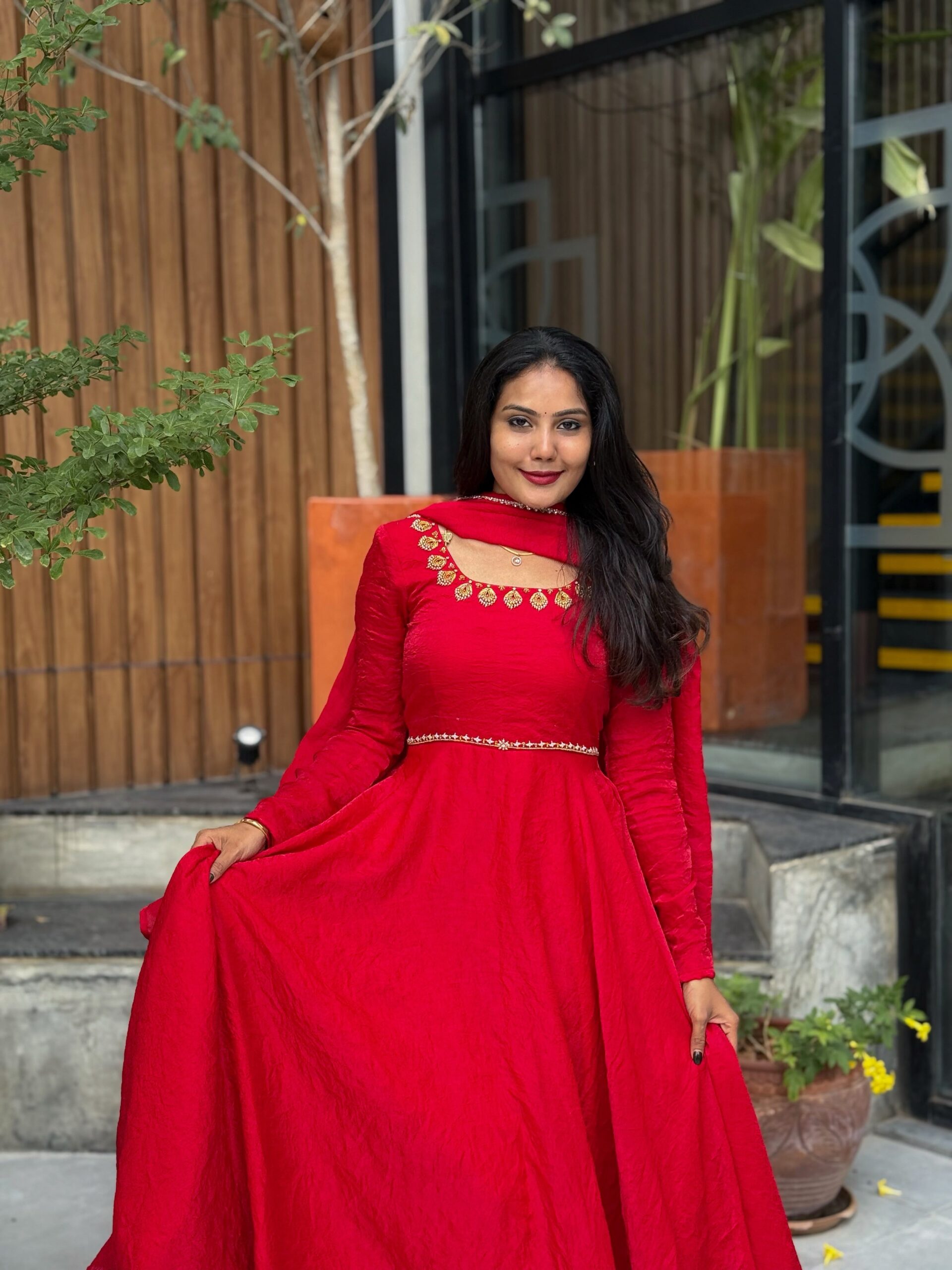 KD 1627 Red | Red Fantastic Red Tabby Silk Lace Work Anarkali Suit . Best Price ₹1699. Delivery 4-6 Working Days. Shop now. | Anarkali Suits, Bollywood Anarkali, Creative-Anarkali, Designer Anarkali, Embroidered Anarkali, Party Wear Anarkali