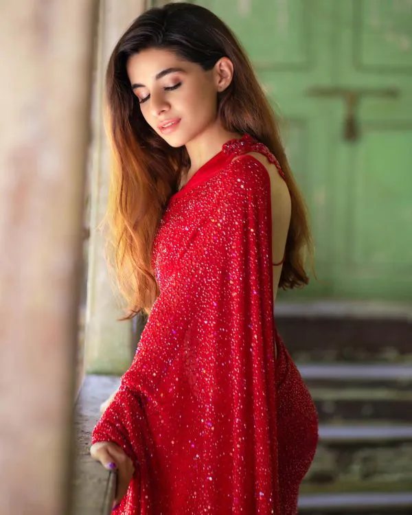 divine-red-color-fancy-sequence-work-party-wear-saree