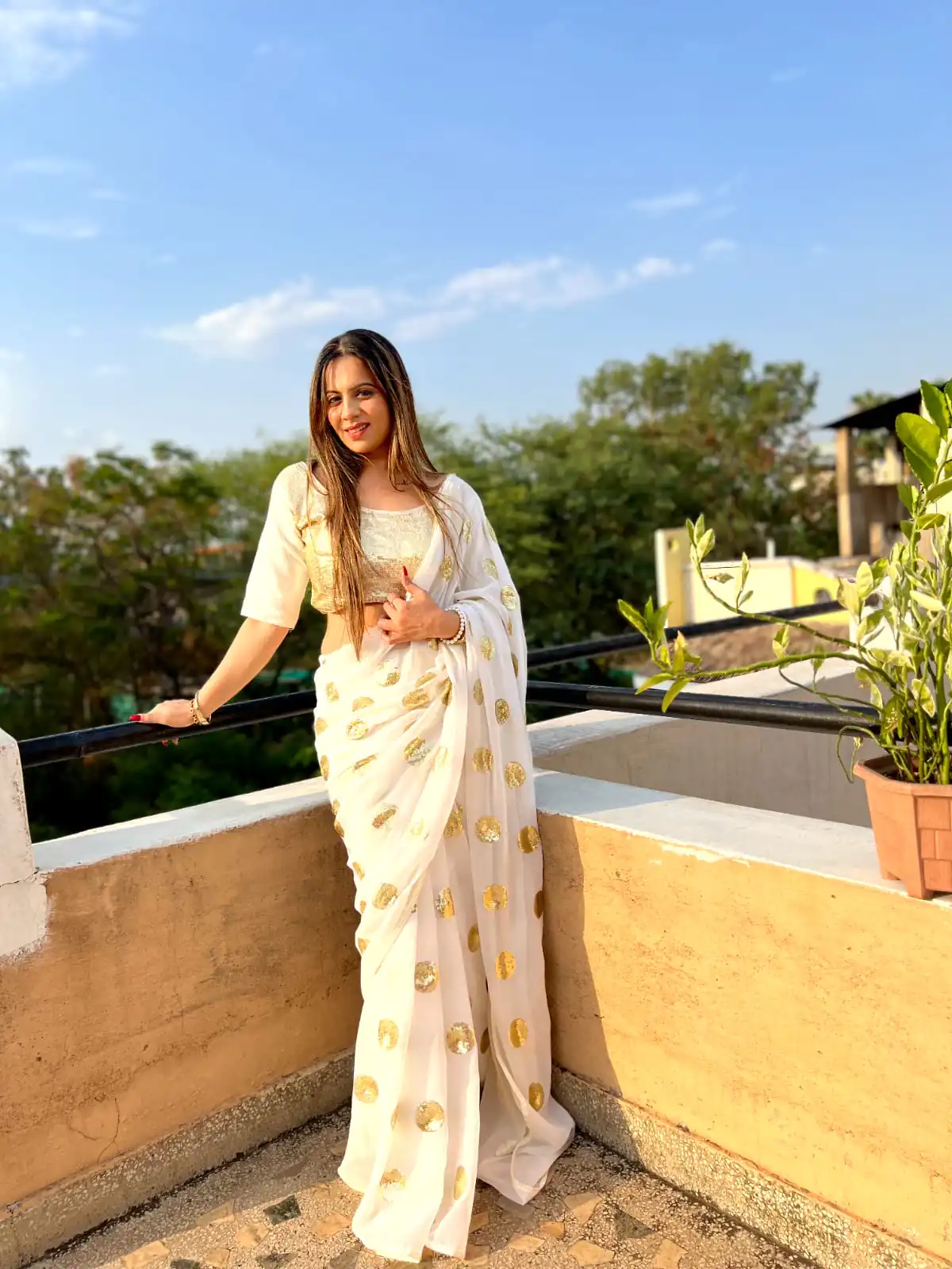 JR 589 White Color Georgette Embroidery Sequence work with folo piping Saree Casual, Wedding, Festive, Events . Expected Delivery 4-6 Working Days @1599/- | Sarees, Bollywood Sarees, Creative Sarees, Designer Sarees, Embroidered Sarees, Ethnic Saree, Modern Digital sarees, Party Wear Sarees