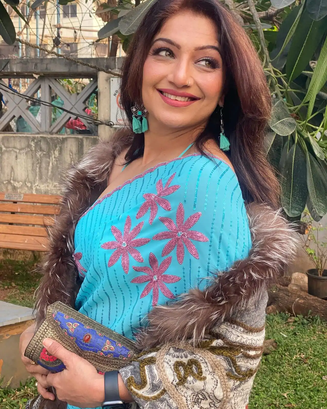 JR 623 Blue Color Georgette Embroidery Sequence Saree Casual, Wedding, Festive, Events Expected Delivery 4-6 Working Days @1799/- | Sarees, Bollywood Sarees, Creative Sarees, Designer Sarees, Embroidered Sarees, Ethnic Saree, Modern Digital sarees, Party Wear Sarees