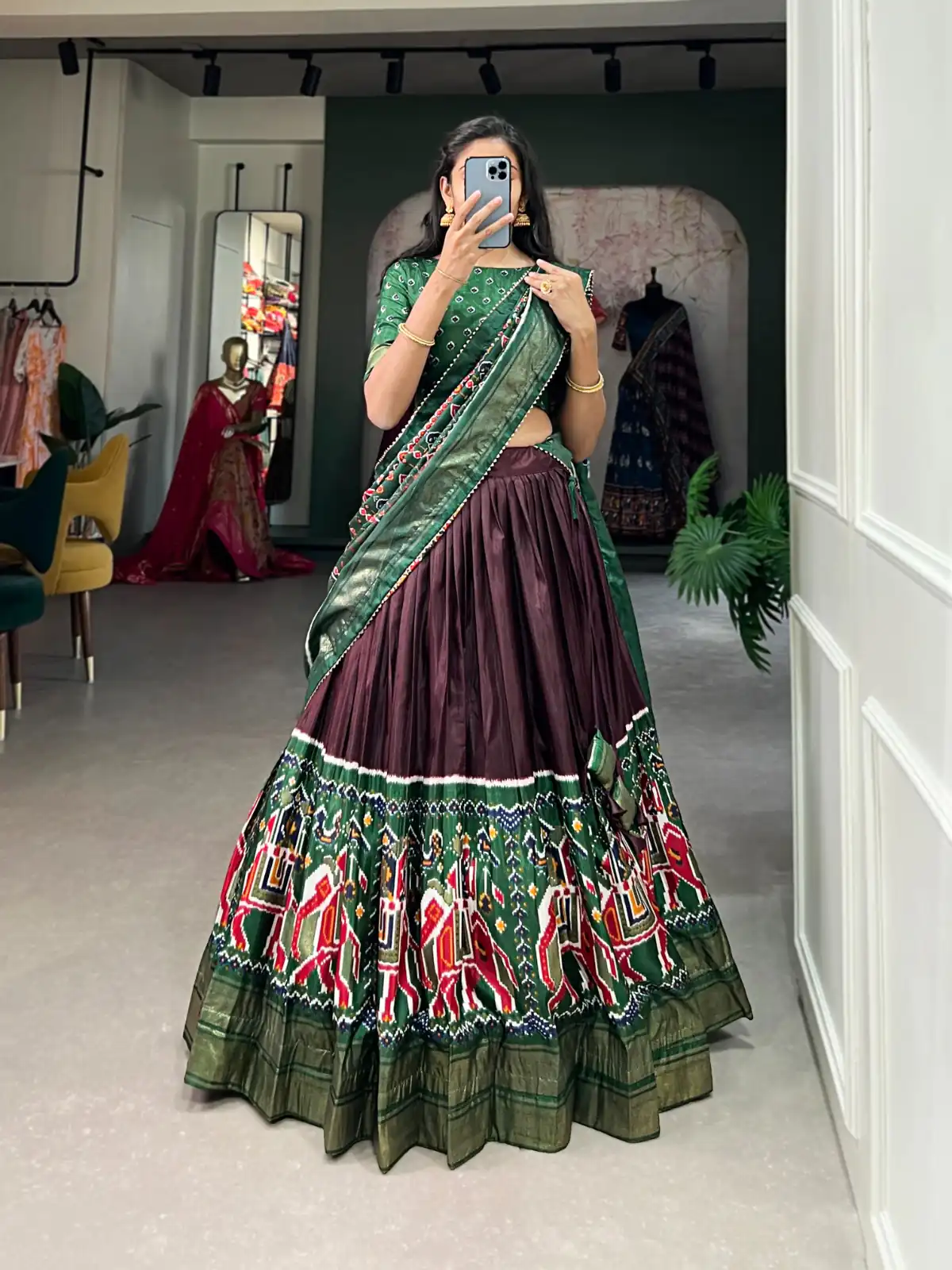 LNB 1623 Brown Color Fabulous Dola Silk Patola Print And Foil Work Lehenga Choli Wedding, Festive, Events Expected Delivery 4-6 Working Days@2199/- Only | Lehenga, Bollywood Lehenga, Creative Lehenga, Designer Lehenga, Embroidered Lehenga, Party Wear Lehenga