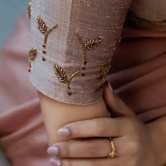 Pink Rangoli Silk Handwork And Cutwork With Pearl Saree - Image 2