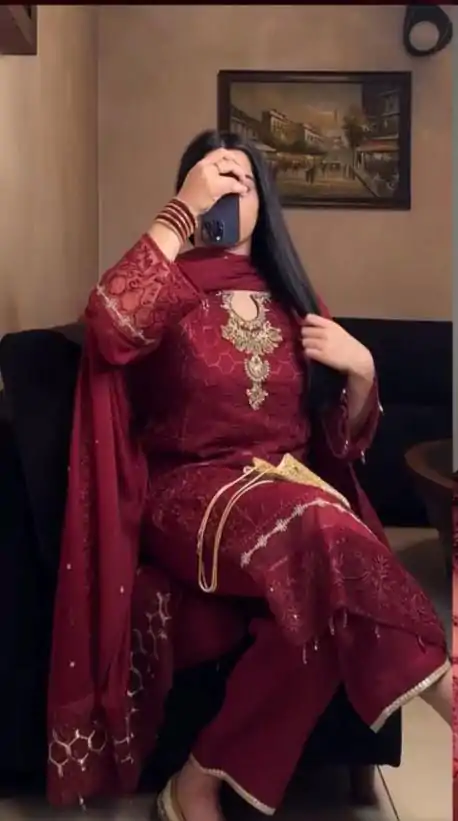 Maroon Faux Georgette Pal Diamond Hand Work Salwar Suit - Image 2