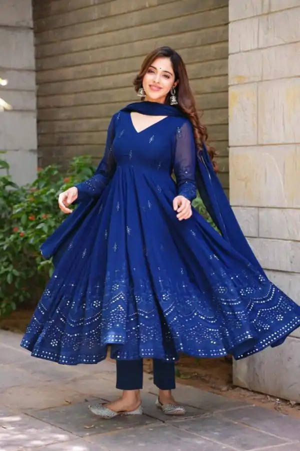 Navy Blue Foix Georgette Thread Sequence Salwar Suit - Image 2