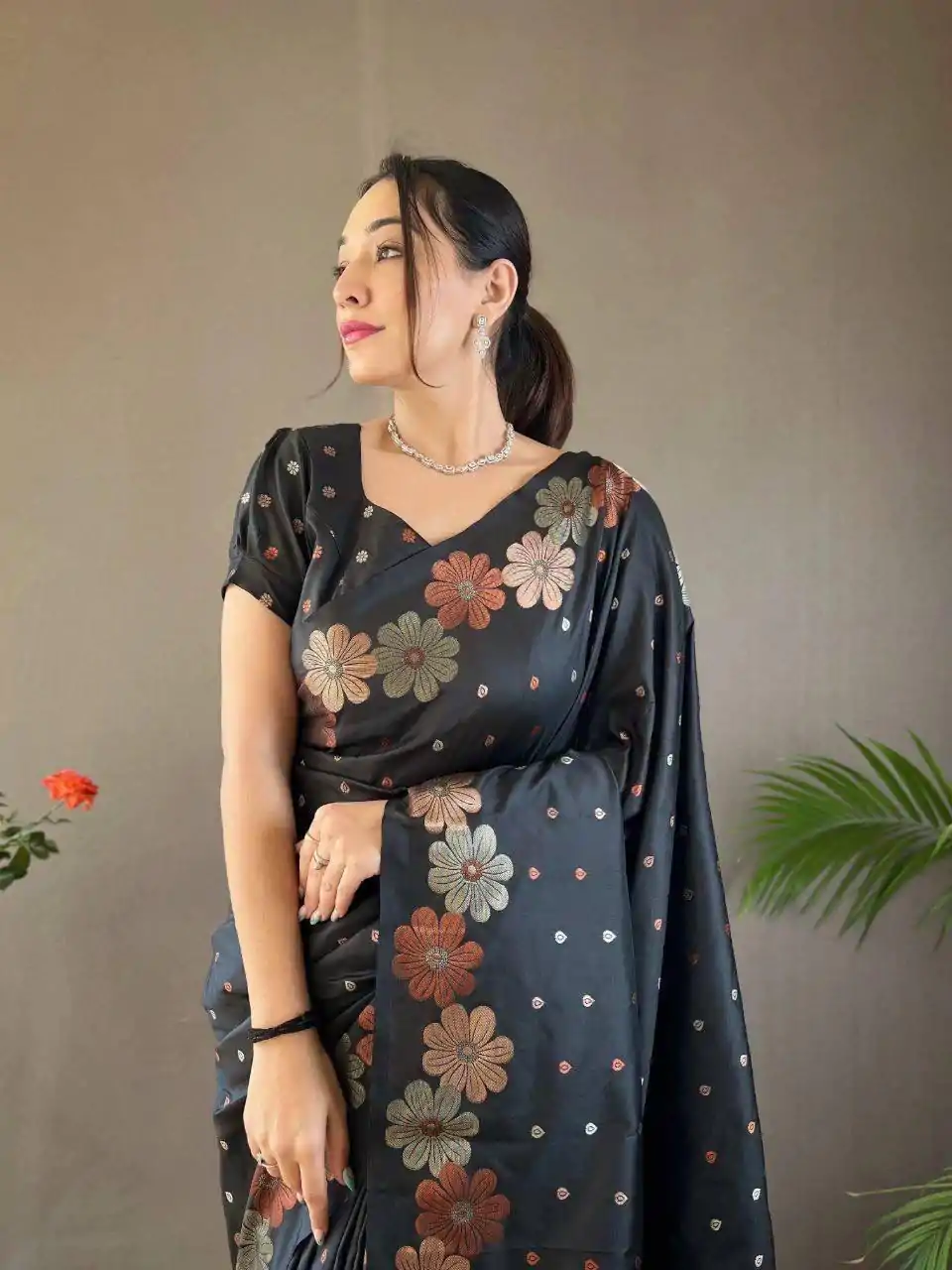 MS 482 Black Color Soft Litchi Silk Kubera Pattu Saree Casual, Wedding, Festive, Events . Expected Delivery  4-6 Working Days @1249/- only                                                                                                                                           | Sarees, Bollywood Sarees, Creative Sarees, Designer Sarees, Embroidered Sarees, Ethnic Saree, Modern Digital sarees, Party Wear Sarees
