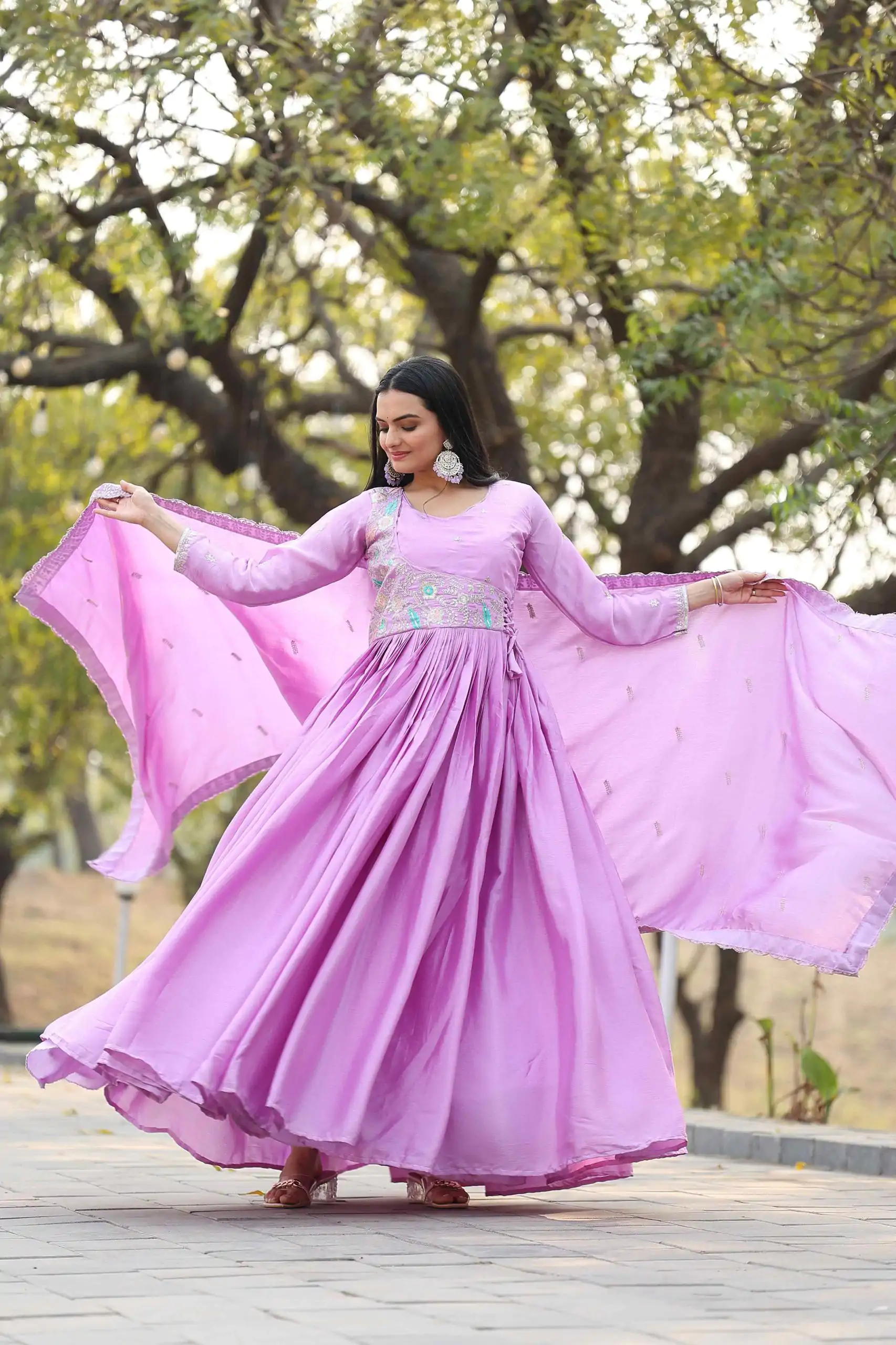Ram 093 Purple Color Chinon Sequence With Thread Work Gown Casual, Wedding, Party, Festive, Events Etc.4-6 Working Days@ 2049/-only | Gowns, Bollywood Gowns, Creative Gowns, Designer Gowns, Embroidered Gowns, Party Wear Gowns